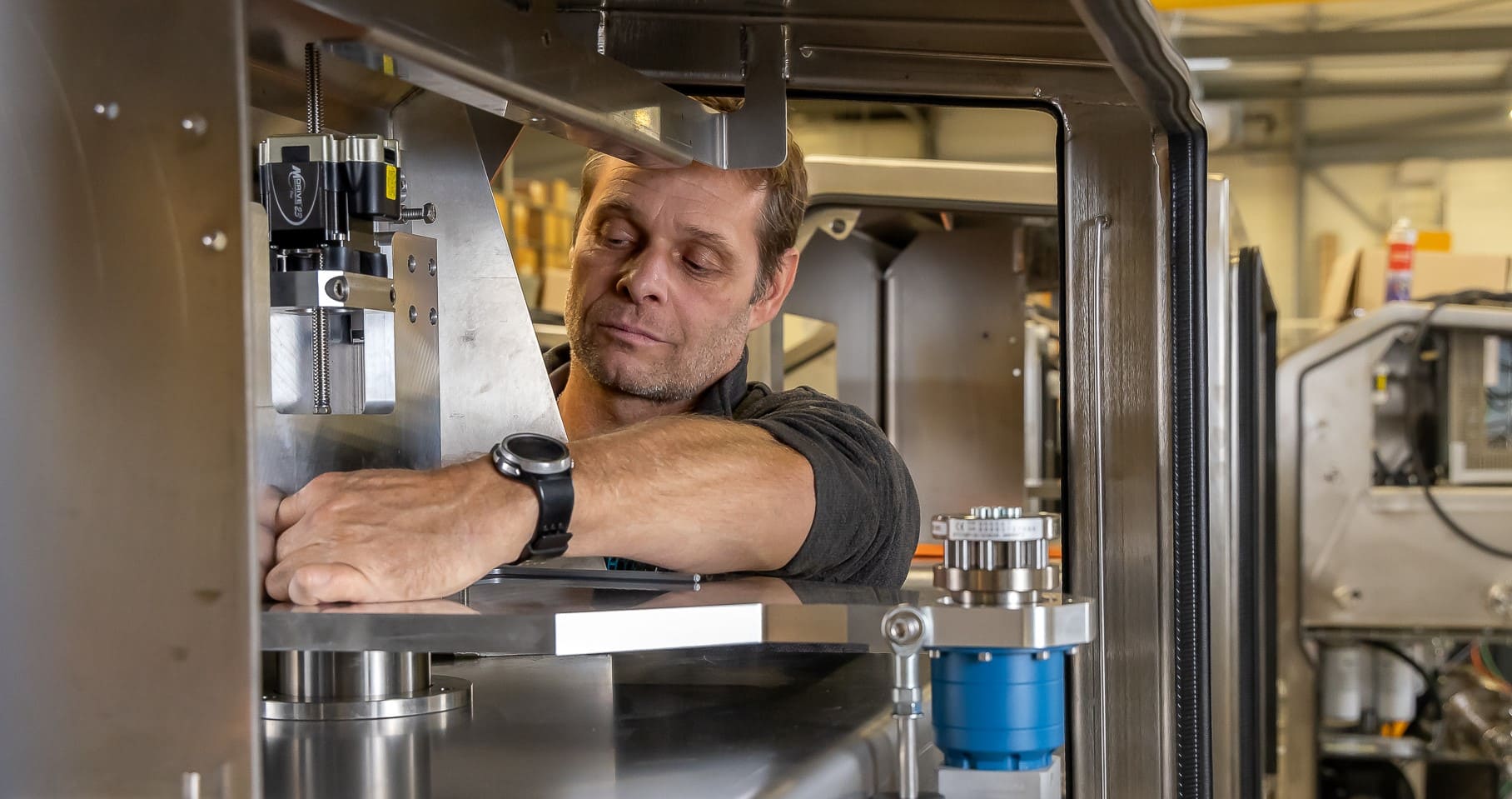 service technique entreprise industrielle technologie haute pression